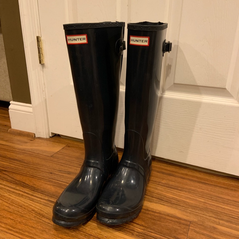 Tall Adjustable Navy Hunter Boot